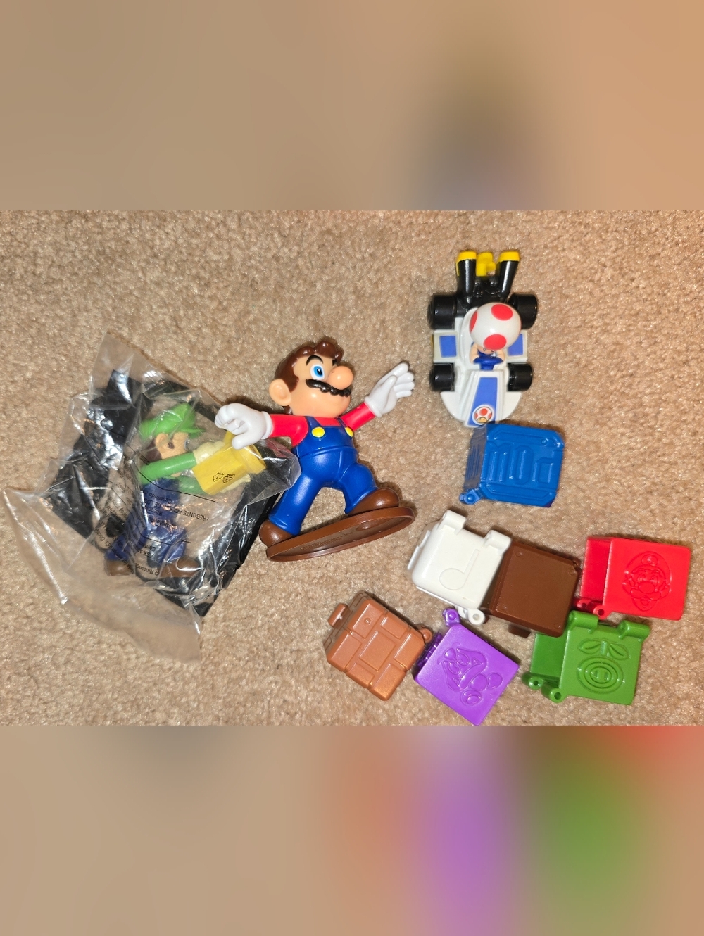 SUPER MARIO FIGURE LOT McDonald’s Toys Good Condition